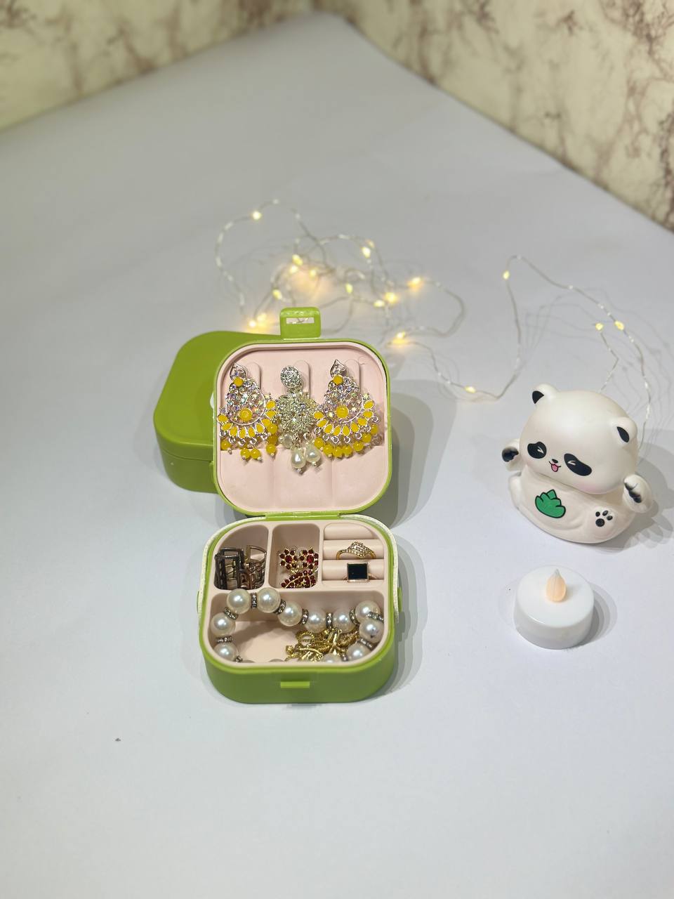 JEWELRY BOX